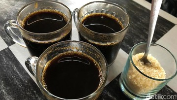 Uniknya Kopi Beras, Minuman Khas Desa Tetebatu Lombok
