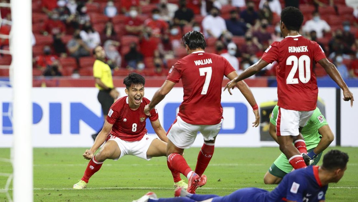 Timnas Indonesia ke final Piala AFF 2020 usai tumbangkan Singapura. (Foto: AP/Suhaimi Abdullah)