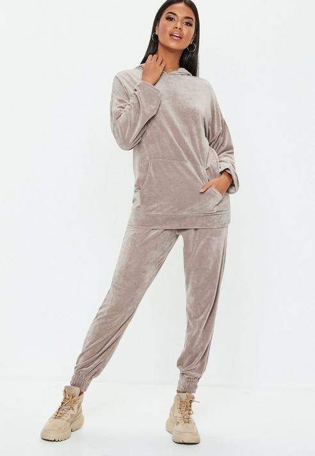 Pakailah velour long sleeve and pants
