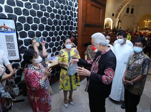 Ganjar Apresiasi Wujud Toleransi di Gereja Holy Stadium Semarang