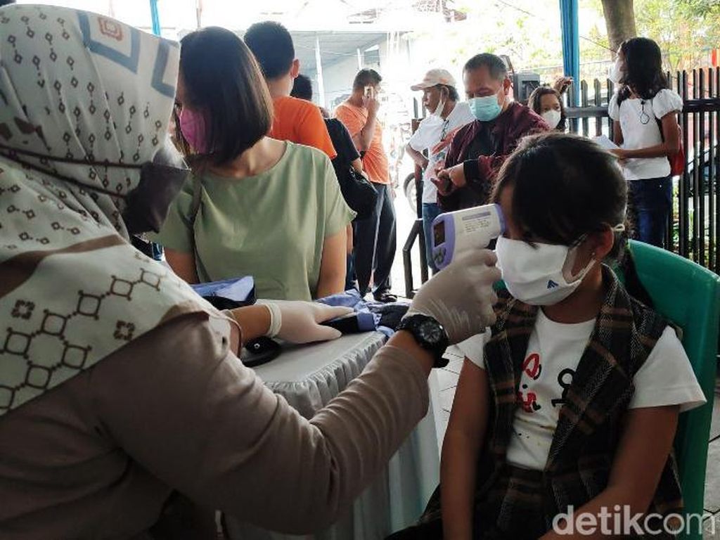 Vaksinasi Usia 6-11 Tahun di Kota Cirebon Diundur, Targetkan 30 Ribu Siswa