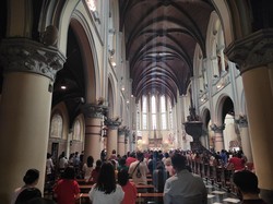 Momen Doa Umat di Katedral Viral, Doakan Umat Islam yang Rayakan Idul Fitri