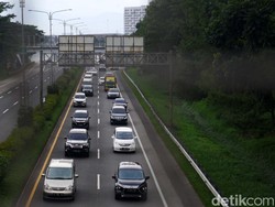 Tahun Baru, Tol Cipularang Arah Bandung Padat!