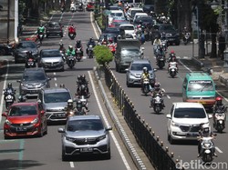 Di Momen Libur Nataru, Bandung Kembali Ramai Disesaki Wisatawan