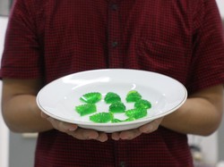 Dosen Ubaya Sulap Spirulina Jadi Gummy Candy yang Berkhasiat untuk Kesehatan