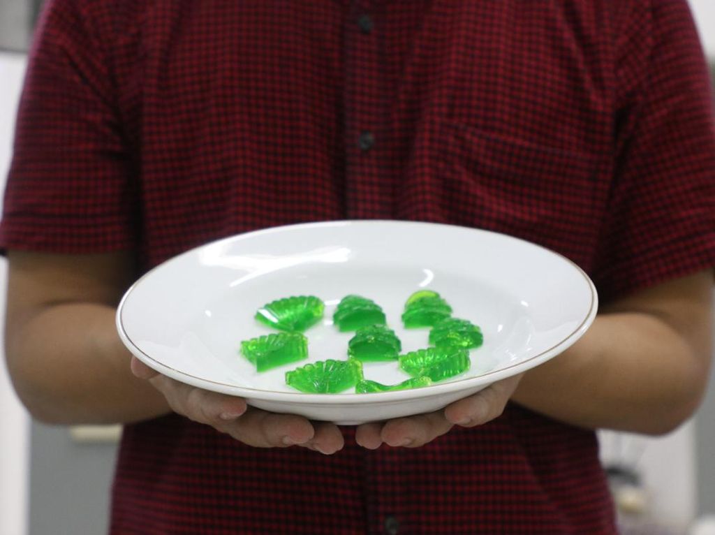 Dosen Ubaya Sulap Spirulina Jadi Gummy Candy yang Berkhasiat untuk Kesehatan