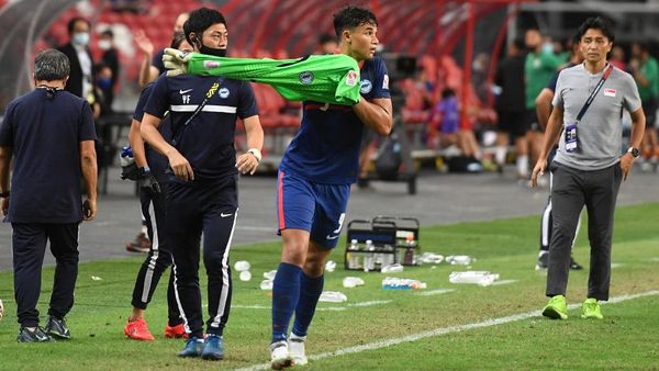 Ikhsan Fandi Vs Indonesia: Leg 1 Bikin Gol, Leg 2 Jadi Kiper Dadakan