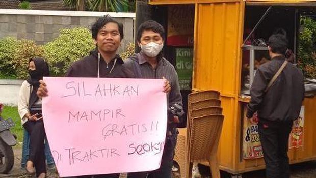 ARMY Indonesia rayakan Jin BTS ulang tahun dengan memborong jualan pedagang kecil