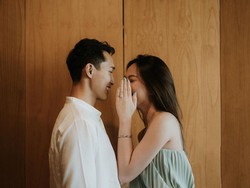 Kebahagiaan Jonatan Christie-Shanju yang Resmi Bertunangan