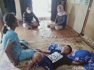 Siswa SD di Klaten Mendadak Buta, Dapat Support dari Pengidap Penyakit Langka Siswa SD di Klaten Mendadak Buta, Dapat Support dari Pengidap Penyakit Langka