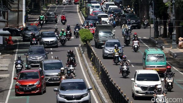 Lalu Lintas di Bandung Ramai saat Libur Nataru