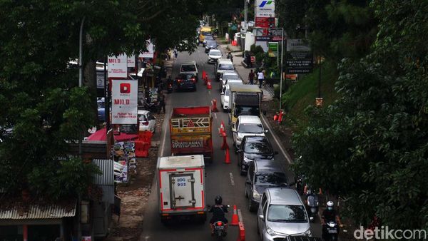 Libur Nataru, Lalin di Kawasan Lembang Padat