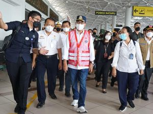 Menhub Tinjau Kesiapan Bandara Juanda yang Akan Terima Kepulangan TKI