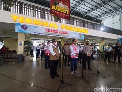 Menhub Tinjau Terminal Bungurasih yang Pengelolaannya Akan Diserahkan ke Pusat