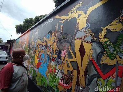 Mural Kisah Alkitab Mejang di Muntilan Magelang