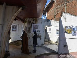 Mengenang 17 Tahun Tsunami Aceh dalam Foto