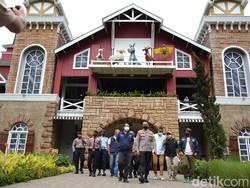 Cegah Lonjakan COVID-19, Satgas Pelototi Destinasi Wisata di Jabar