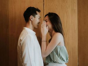 Jonatan Christie dan Shanju eks JKT48 Resmi Tunangan Jonatan Christie dan Shanju eks JKT48 Resmi Tunangan