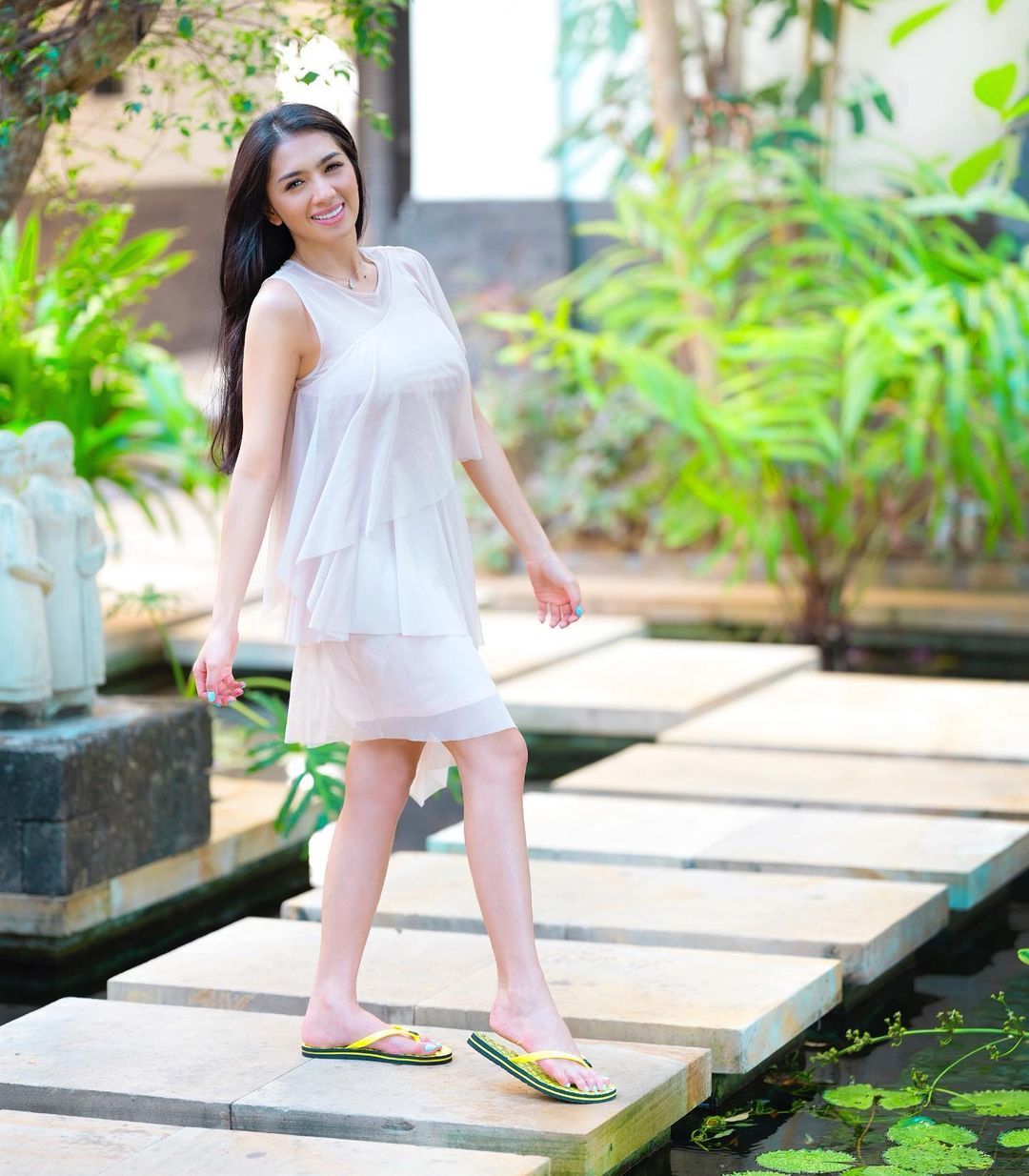 Sumber Kekayaan Angel Karamoy