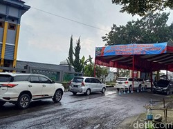 Pengunjung Telaga Sarangan Naik Drastis Selama Libur Nataru