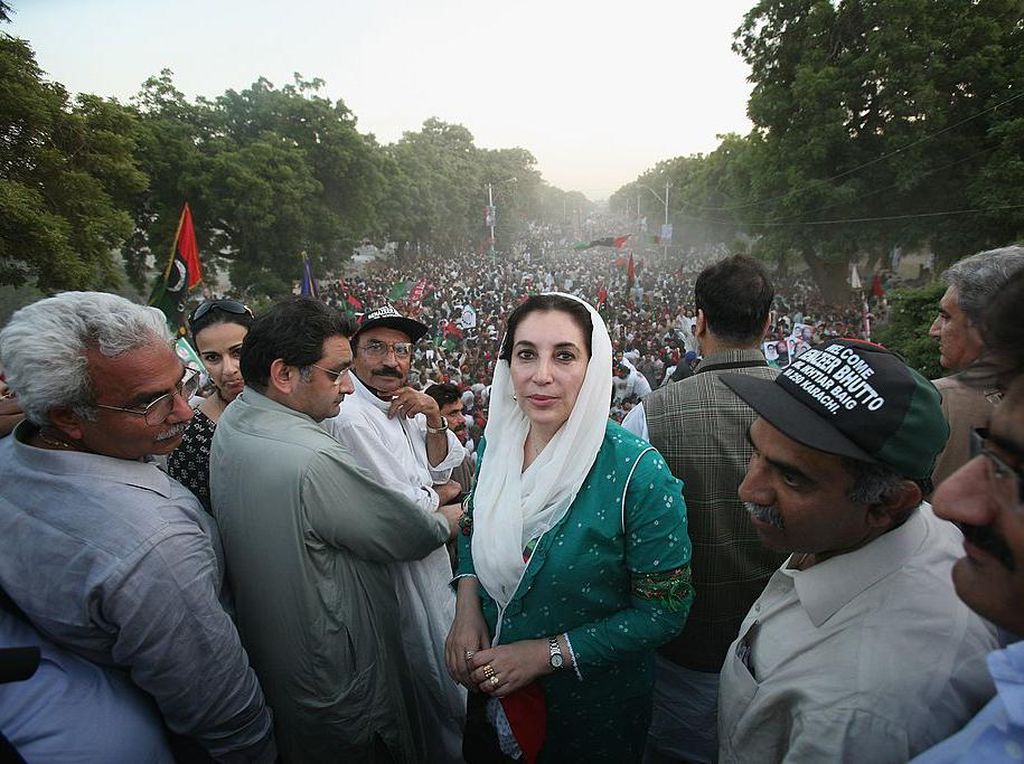 Hari Ini 14 Tahun Lalu, Benazir Bhutto Tewas Akibat Bom di Tengah Keramaian