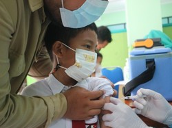 Hore! 615 Anak di Kudus Mulai Disuntik Vaksin Corona Hari Ini