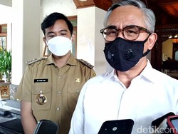 Bos OJK Jauh-jauh ke Solo Temui Gibran, Mau Ngapain?