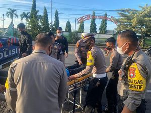 Aksi Kapolres Lamongan Turun Tangani Kecelakaan di Gresik Curi Hati Warga