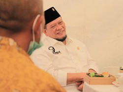 Pengasuh Ponpes Al-Wafa Dorong Ketua DPD Jadi Negarawan Pelurus Bangsa