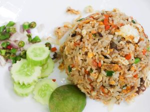 Resep Nasi Goreng Sayuran ala Thai yang Pedas Segar Untuk Sarapan Akhir Bulan Resep Nasi Goreng Sayuran ala Thai yang Pedas Segar Untuk Sarapan Akhir Bulan