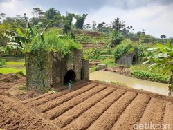 Puing Tunggul Hideung, Sisa Kejayaan Perkeretaapian Belanda di Sumedang