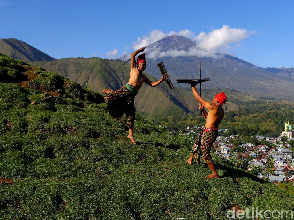 Sisi Terindah Lombok dari Ketinggian di Bukit Selong