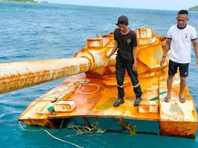 Penampakan Benda Mirip Tank Ditemukan di Laut Natuna