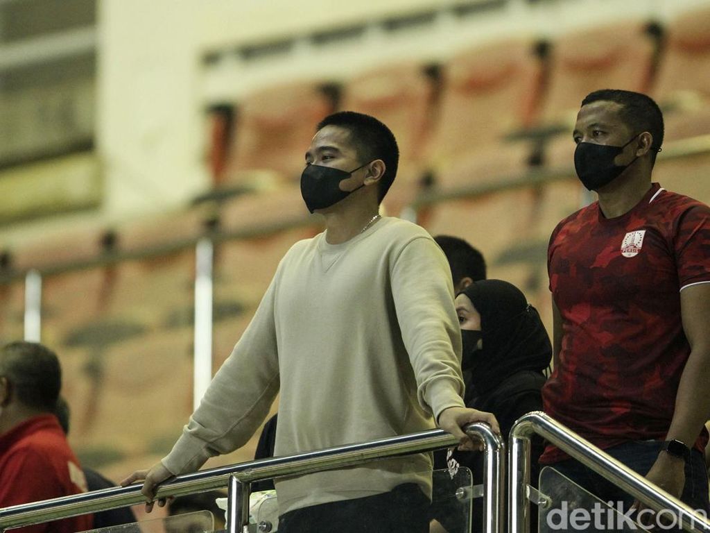 Kaesang: 2 Minggu Lalu Bapak Ngeluh Capek Kaesang: 2 Minggu Lalu Bapak Ngeluh Capek