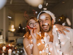 Bukan Terompet! Ini 10 Aktivitas Seru Ala Gen Z Rayakan Malam Tahun Baru 2026