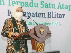 Menaker Resmikan Pembentukan LTSA-PMI Responsif Gender di Blitar