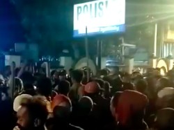 Ricuh di Lampung Dipicu Masalah Asmara, 2 Orang Dibawa ke Kantor Polisi