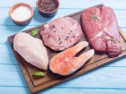 Apa Benar Nabi Muhammad SAW Melarang Makan Daging Hewan Darat dan Laut Bersamaan?