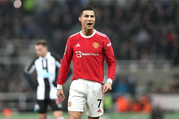 NEWCASTLE UPON TYNE, ENGLAND - DECEMBER 27: Cristiano Ronaldo of Manchester United reacts during the Premier League match between Newcastle United  and  Manchester United at St James Park on December 27, 2021 in Newcastle upon Tyne, England. (Photo by Ian MacNicol/Getty Images)
