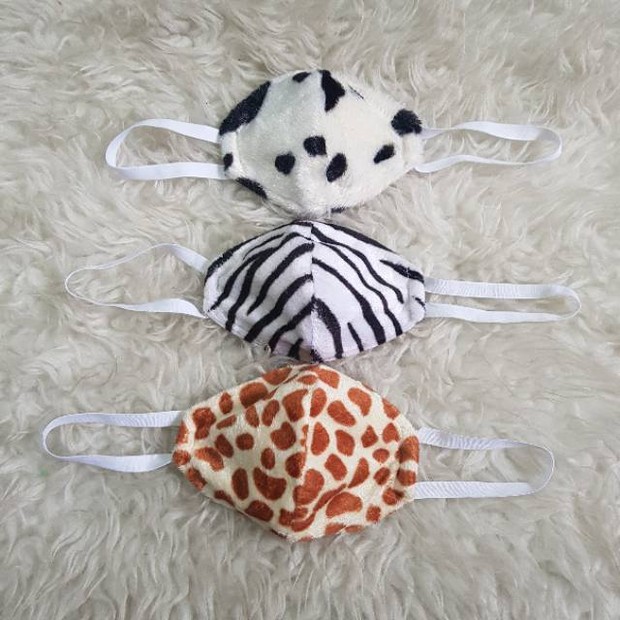 Masker bermotif hewan menunjukkan kepribadian orang yang ambisius, blak-blakan, dan sangat percaya diri.