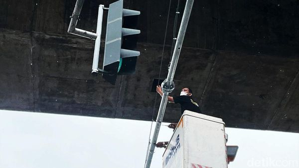 Perawatan Lampu Lalu Lintas untuk Kenyamanan Pengendara
