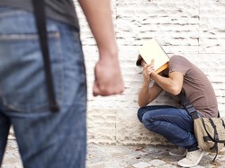 Perundungan dan Perlunya Perbaikan Kurikulum Merdeka