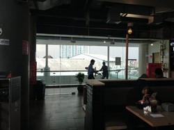 Satu Pengunjung Jadi Korban Tertimpa Plafon Ambruk WTC Surabaya