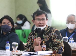 Kemnaker Dorong Lapangan Kerja Baru Lewat Program TKM dan Padat Karya