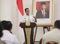 Anies Kumpul Bareng Anak-anak: Ada yang Terjungkal Ke Danau Cincin