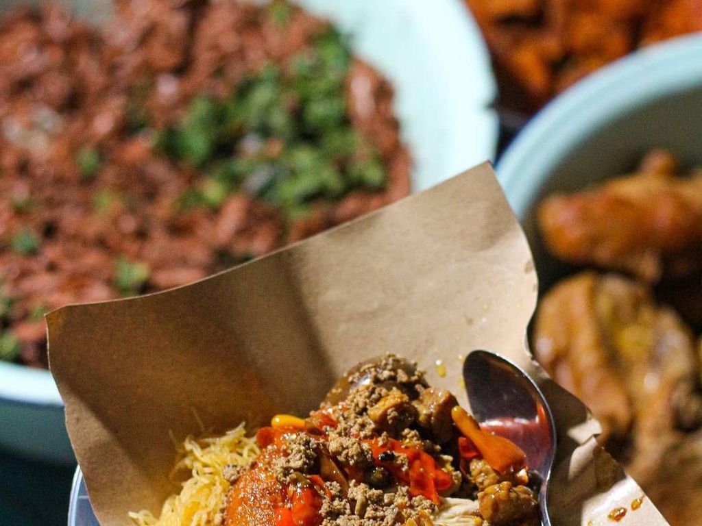 5 Warung Gudeg di Jogja yang Buka Larut, Cocok Buat yang Lapar Malam Hari 5 Warung Gudeg di Jogja yang Buka Larut, Cocok Buat yang Lapar Malam Hari
