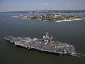 Tegang dengan Rusia, Kapal Induk AS Siaga di Mediterania