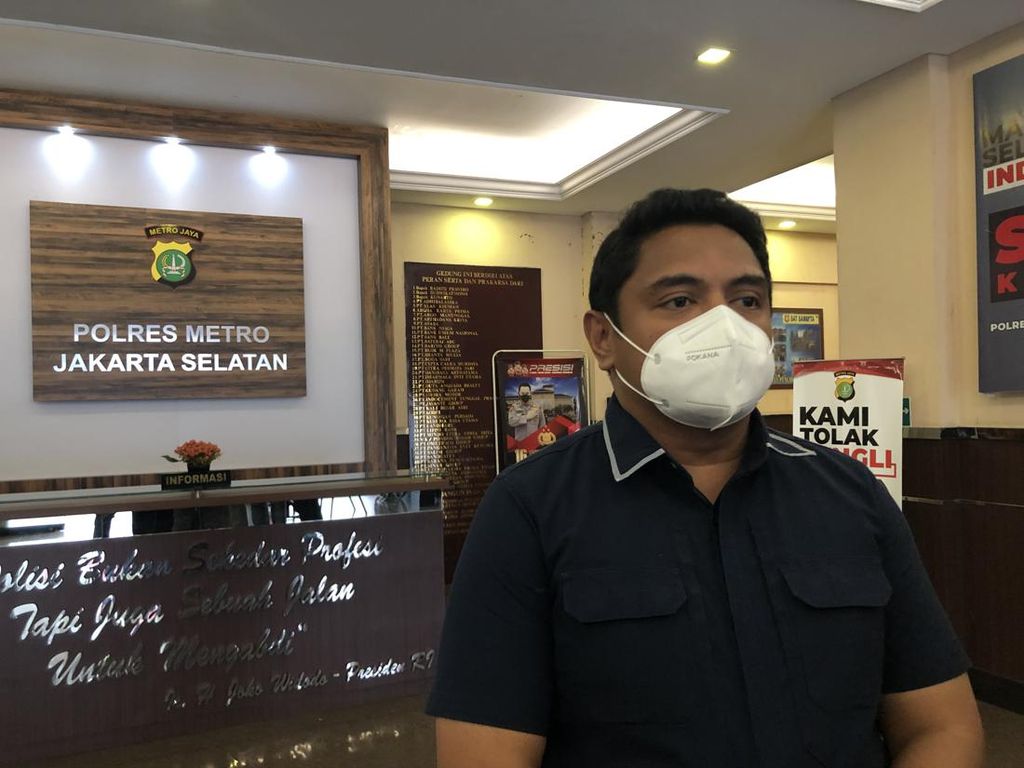 Mantan Kasat Reskrim Polres Jaksel Jalani Sidang Etik Terkait Kasus Sambo Mantan Kasat Reskrim Polres Jaksel Jalani Sidang Etik Terkait Kasus Sambo