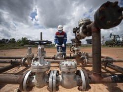 Industri Migas RI Terancam Kekurangan Alat Bor Kala Harga Minyak Naik