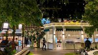 Hits Banget! Resto Taman Indoor Cantik yang Sajikan Sate Maranggi hingga Nasi Bali